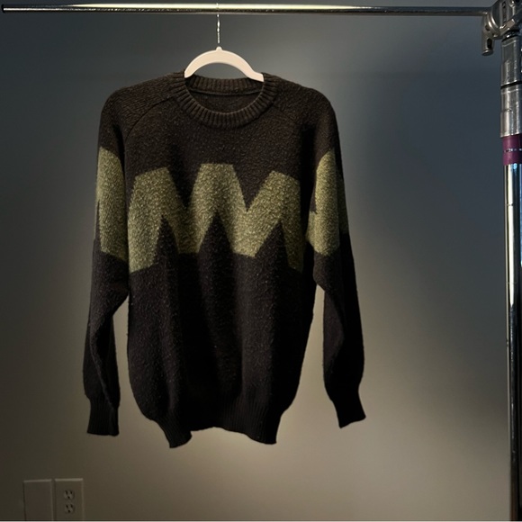 Vintage Sweater - Picture 1 of 4